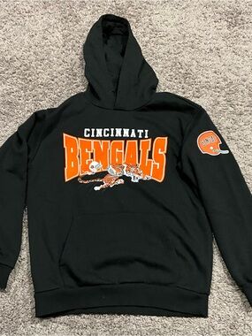 NFL Cincinnati Bengals Black Hoodie - Sz Medium - NFL Tag
